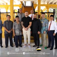 Lawatan Sonny Bill Williams ke Muzium Diraja Kuala Kangsar